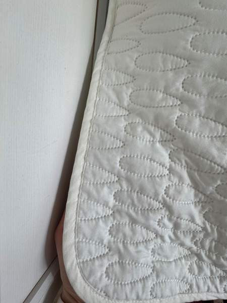 Myydään mukava IKEA patja (160x200 cm) + Patjansuojus Jyvaeskylae – foto 8