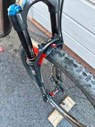 Pivot Mach 429 SL 29" täysjousto (M-koko) Нурмиярви