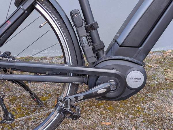 Sähköpyörä Sinus Tria 9, 28", 2 akkua, 2 laturia, 2x renkaat ym. Janakkala - photo 7