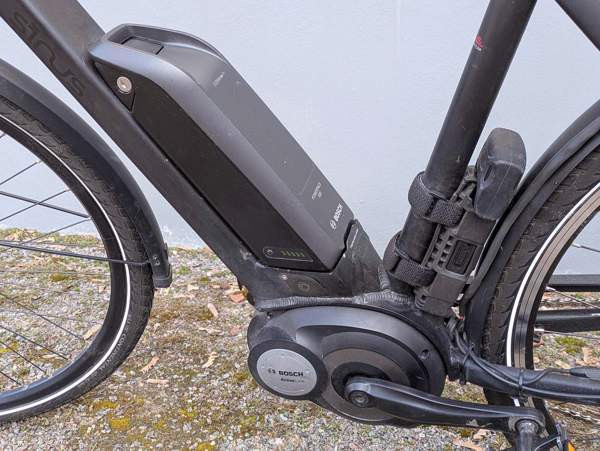 Sähköpyörä Sinus Tria 9, 28", 2 akkua, 2 laturia, 2x renkaat ym. Janakkala - photo 4