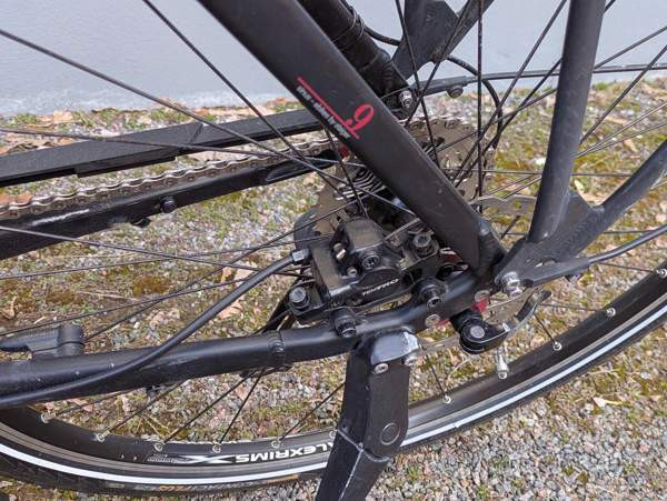 Sähköpyörä Sinus Tria 9, 28", 2 akkua, 2 laturia, 2x renkaat ym. Janakkala - photo 5