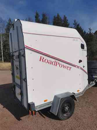 Hevostraileri Roadpower Vehmaa