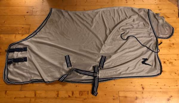 Ötökkäloimi, 145cm Kauniainen - valokuva 5