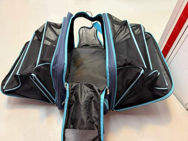 Kissan kantolaukku Helsinki - photo 1