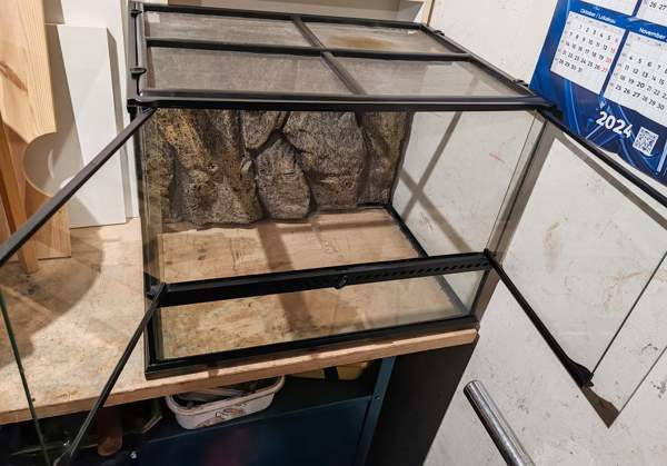 Exoterra 45x60x45 terraario Turku - valokuva 3