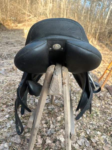 Hyppysatula wintec pro Hämeenlinna - valokuva 2