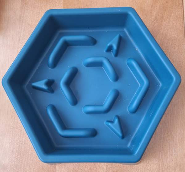 Ruokakuppi ahmimisen estoon. Vantaa - photo 1