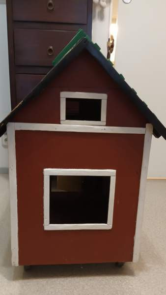 Kissan peti/mökki Helsinki – foto 2