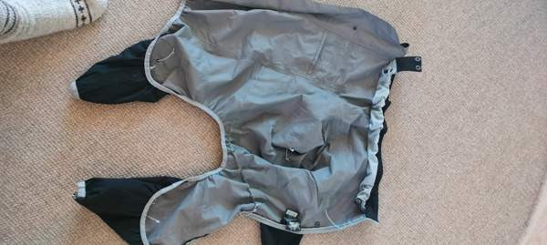 Hurtta downpour suit sadepuku 40 cm Seinäjoki - valokuva 4