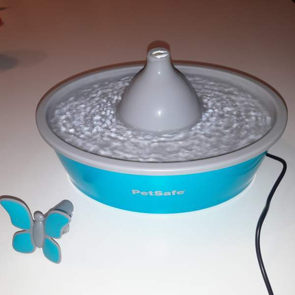 kissan juoma automaatti Lieto - valokuva 1