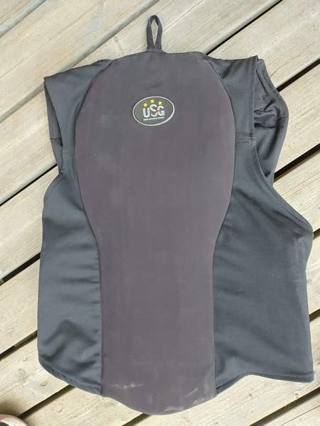 USG joustava palaratsastusliivi xs Akaa - photo 1