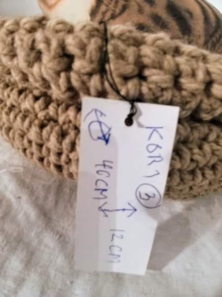 Kissan kori vihreä Vantaa - valokuva 3