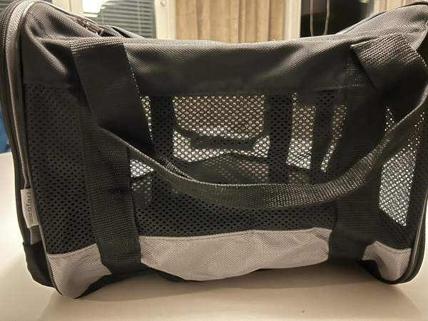 Lemmikin kantolaukku Espoo - valokuva 3