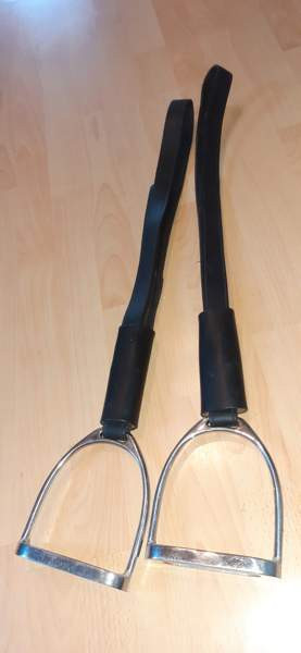 Barefoot jalustinhihnat Tuusula - valokuva 1