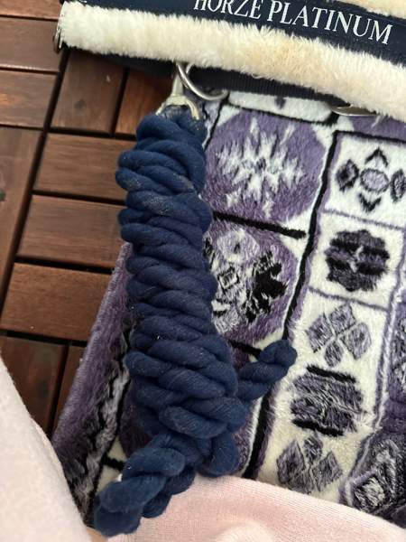 Horze riimu ja naru FULL Helsinki - изображение 2