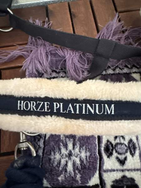 Horze riimu ja naru FULL Helsinki - изображение 3