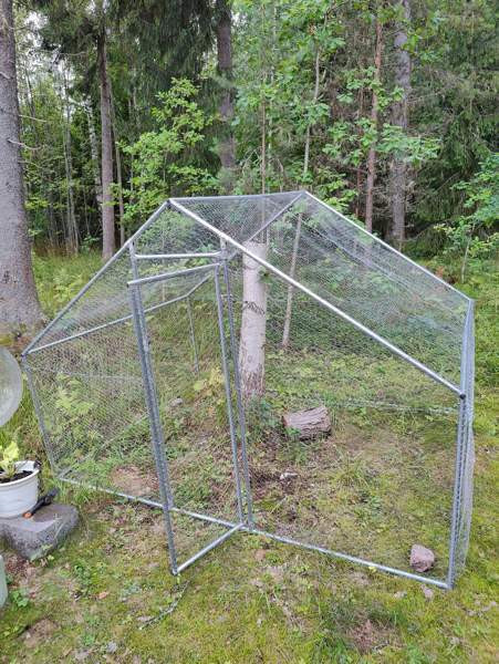 Ulkotilan kanahäkki/kissatarha Холлола - изображение 1