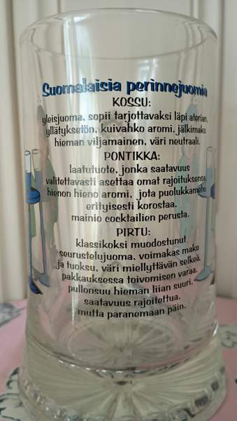 Hauska Suomalaisia perinnejuomia lasinen tuoppi Kuopio - valokuva 2