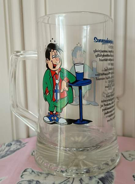 Hauska Suomalaisia perinnejuomia lasinen tuoppi Kuopio - valokuva 1