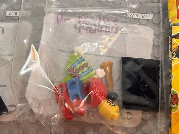 Lego Minifigure Series 1 , kaikki 16 minifiguuria , 8683 Lappajärvi - valokuva 6