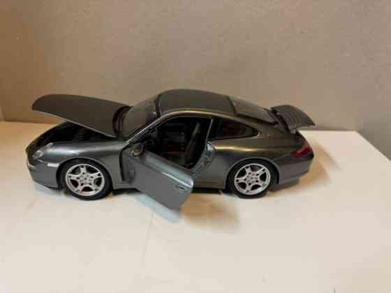 Porsche Carrera pienoismalli scala 1:18 Hämeenlinna