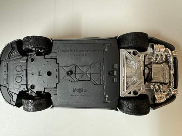 Porsche Carrera pienoismalli scala 1:18 Hämeenlinna - valokuva 3