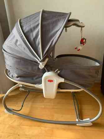 Vauvan sitteri/kehto Tiny love 3 in 1 (broken part!) Эспоо