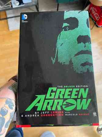 Vihreä Nuoli - Green Arrow - DC sarjakuvat - Jeff Lemire Helsinki