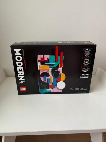 Lego keräilijän poistomyynti, jossa myynnissä useampia Helsinki - изображение 1