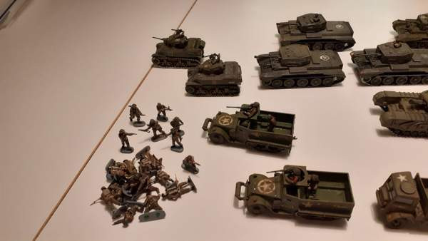 Englantilaisia WWII muovisotilaita ja kalustoa (osa 1) Helsinki - изображение 2