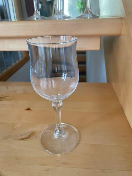 Italialaiset viinilasit 6 kpl Helsinki - изображение 2