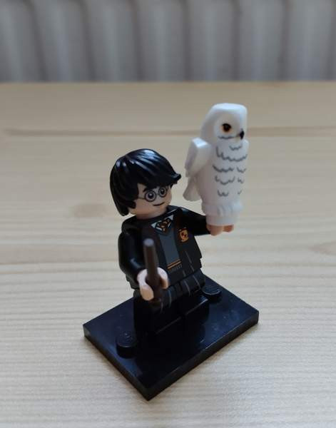 Uusi Harry Potter ja Hedvig Lego minifiguuri Лаппенранта - изображение 3