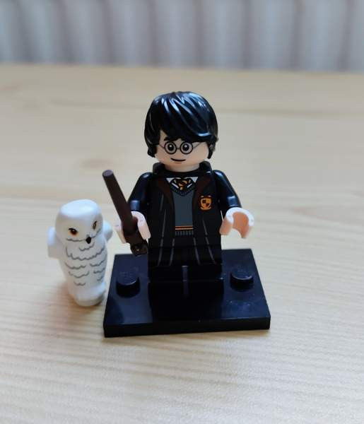 Uusi Harry Potter ja Hedvig Lego minifiguuri Лаппенранта - изображение 1