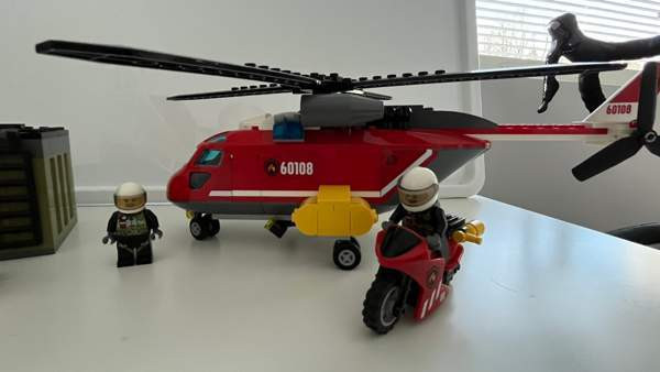 Lego Palokunnan ensivasteyksikkö 60108 (kaikki osat tallella) Helsinki - photo 2