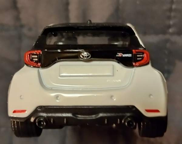Pienoismalli Toyota Yaris GR 1/43 Tampere - valokuva 3