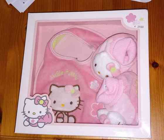 Hello kitty lahjapakkaus vauvalle Isojoki