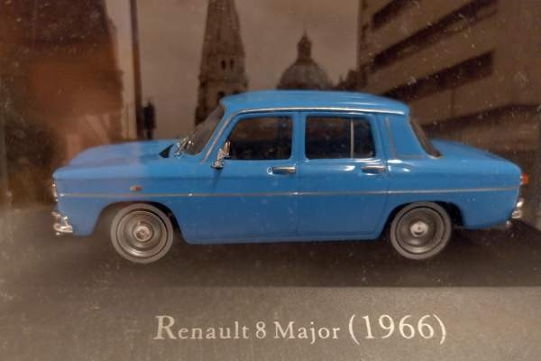 Pienoismalli Renault 8 Major 1966  1/43 Tampere - photo 1