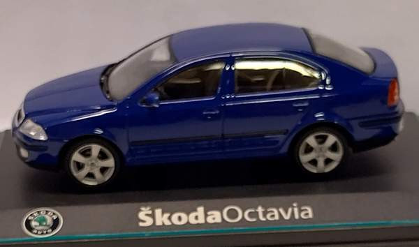Pienoismalli Skoda Octavia II 2004 sedan   1/43 Tampere - valokuva 1