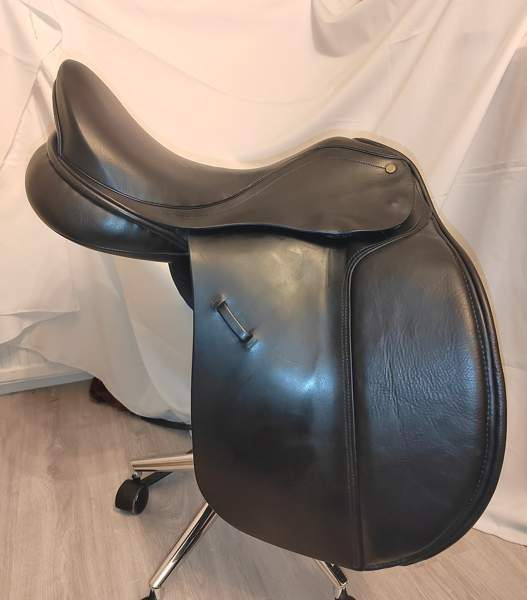 Cliff Barnsby N-gage 17,5" koulusatula Soini - изображение 5