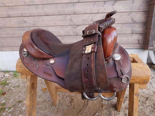 Vanha lännensatula Big Horn ruskeaa nahkaa Kurikka - photo 3