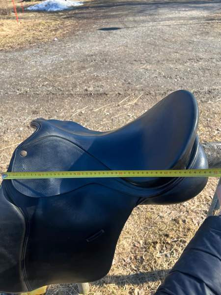 Bates Caprilli 18 Akaa - valokuva 2