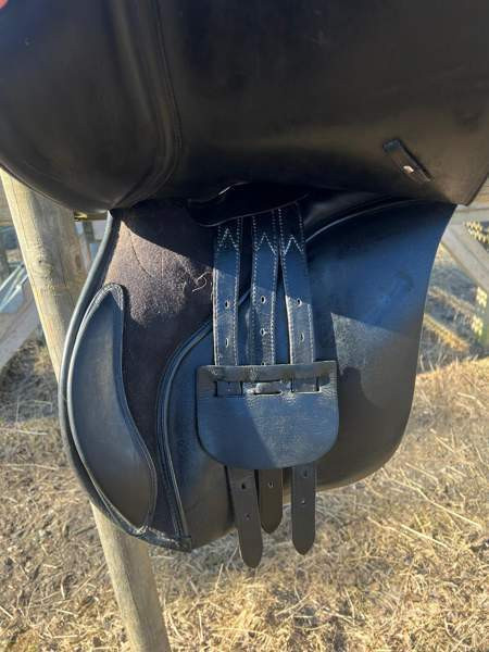 Bates Caprilli 18 Akaa - valokuva 7