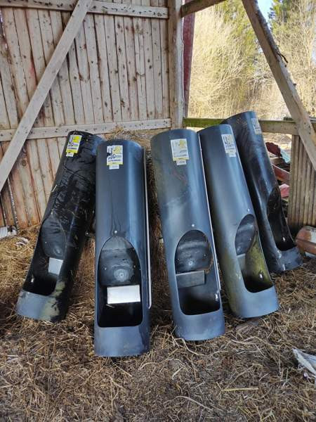 Sikojen ruokinta-automaatit Orivesi - photo 1