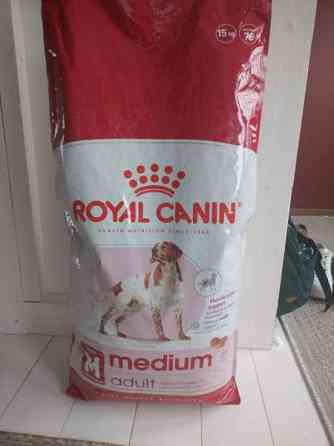 Avattu Royal canin medium adult koiran ruoka jäljellä on 10kg Тампере