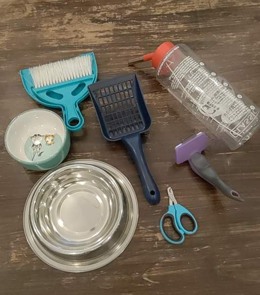 Kanien tarvikkeita pakettina Helsinki - photo 1