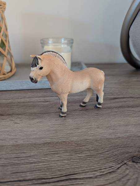 Schleich vuonohevonen Felix Tuusula - valokuva 2