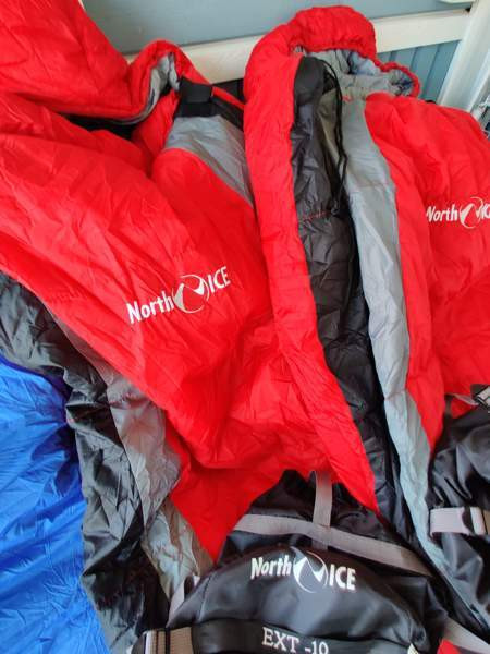 kolme makuupussia Kangasniemi - valokuva 3