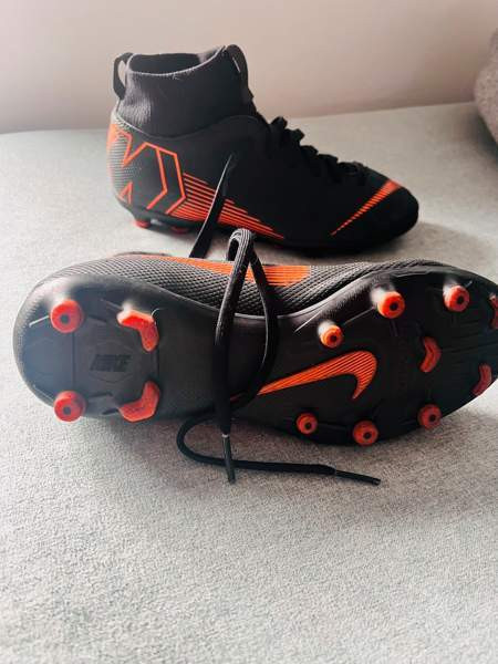 Nike nappikset koko 34 Pirkkala – foto 2