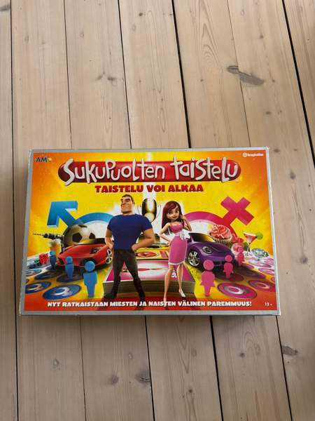 Sukupuolten taistelu -lautapeli Helsinki - valokuva 1