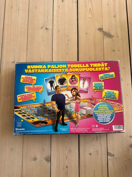 Sukupuolten taistelu -lautapeli Helsinki - valokuva 2